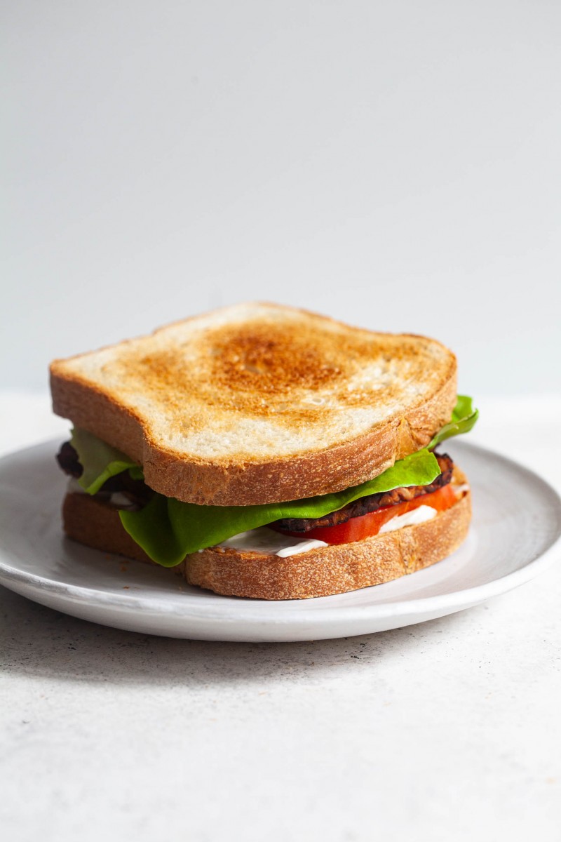 Classic Vegan White Sandwich Bread