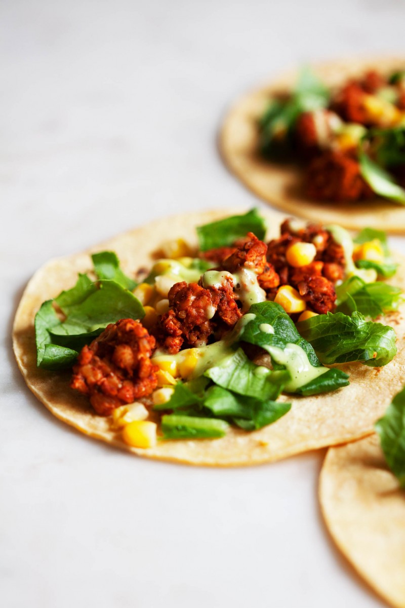 Vegan Chili Lime Tempeh Tacos | The Full Helping