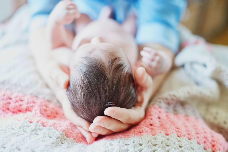 Instant Bond | Ekaterina Pokrovsky/Shutterstock